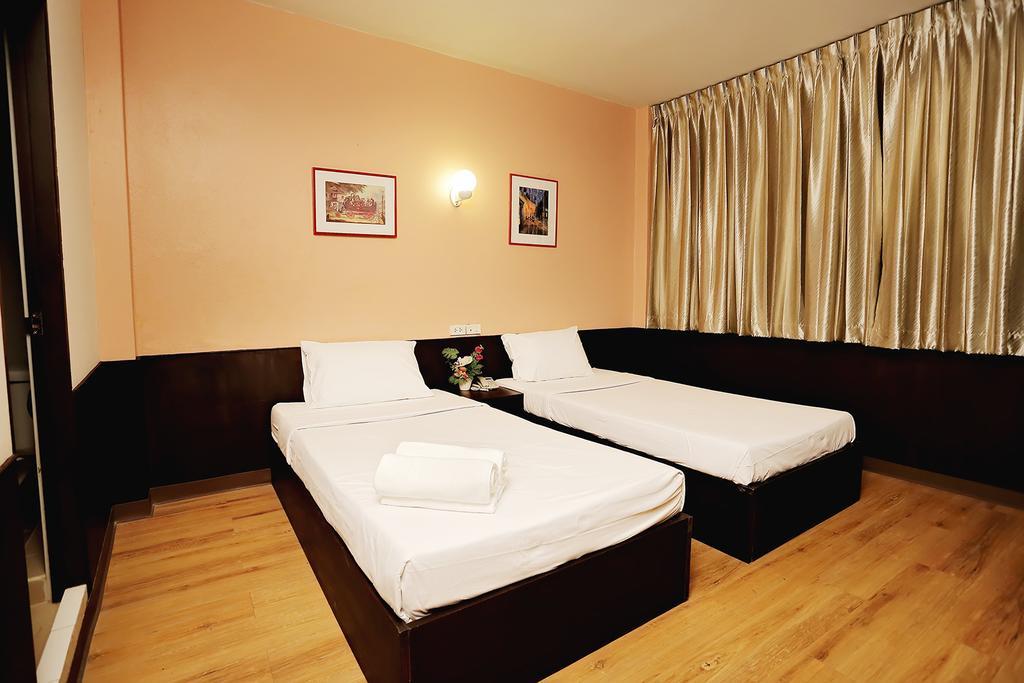 Baan Namtarn Guest House Bangkok Phòng bức ảnh