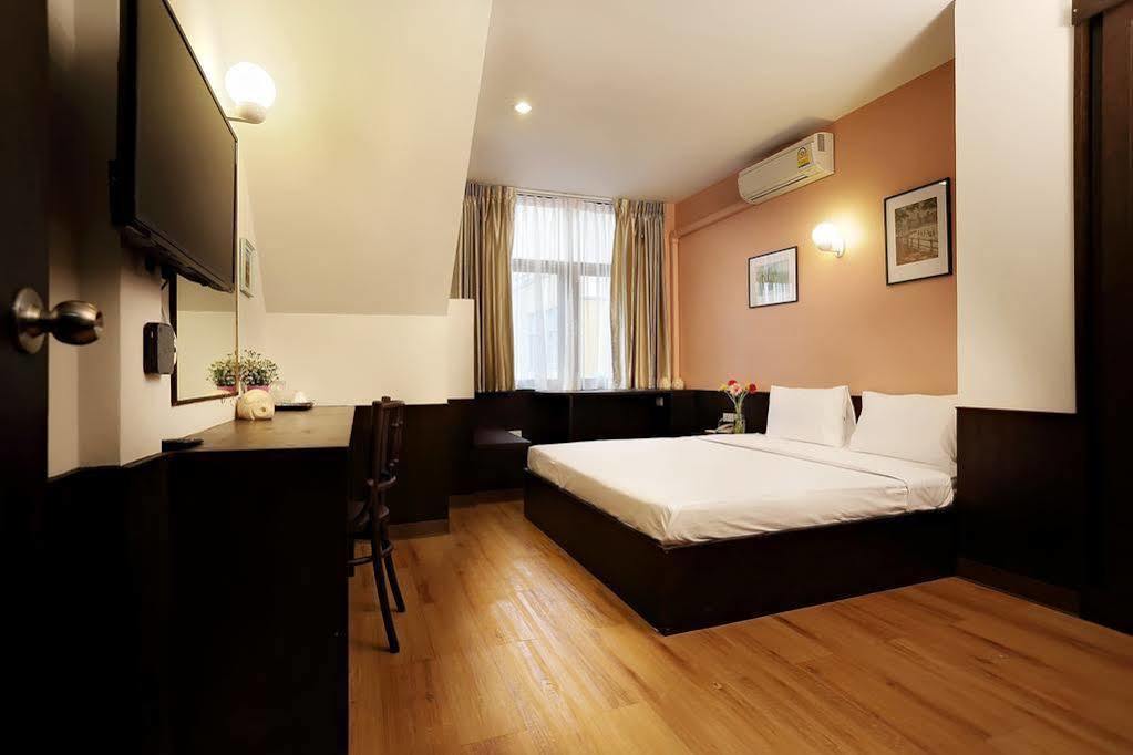 Baan Namtarn Guest House Bangkok Ngoại thất bức ảnh